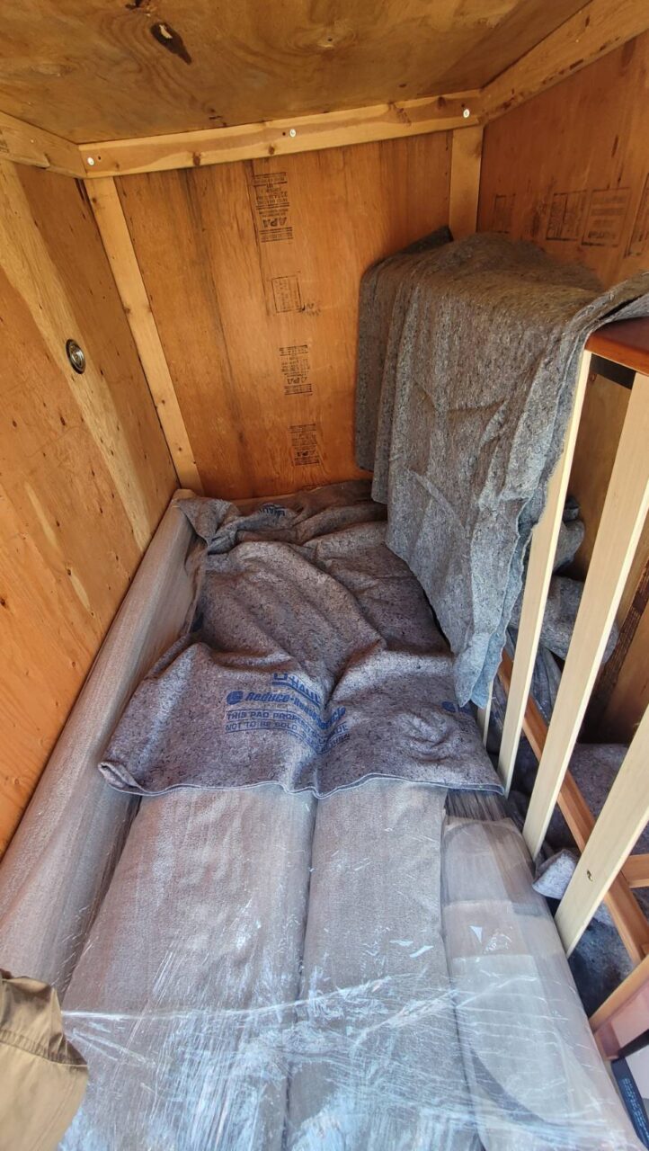 a Taiwanese family’s decision to emigrate to the United States and their experience using a professional international moving company (Ship2TW) to safely relocate their household belongings across the Pacific. The estimated cost of an international move from Taiwan to the U.S. in a 40-foot shipping container is approximately US $10,000 including Shipping a piano by sea.